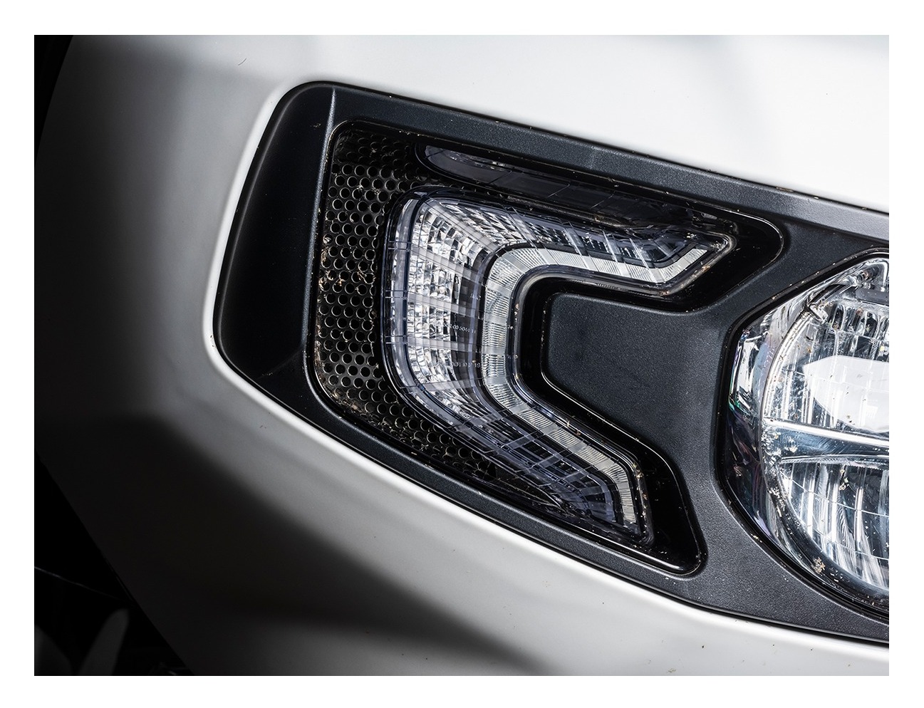 Fairings Klock Werks Faring Vent Screen For Indian Challenger 2020-2022 [Open Box]